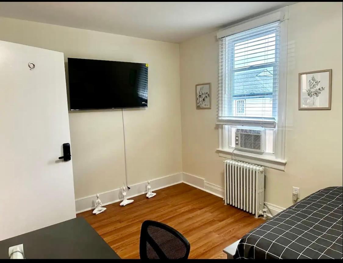 7-A Diamond In Yonkers Apartment Bagian luar foto